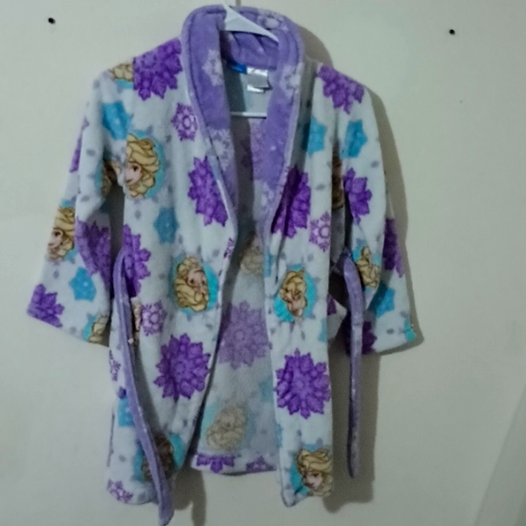 Disney frozen bathrobe with tye straps - Picture 1 of 3